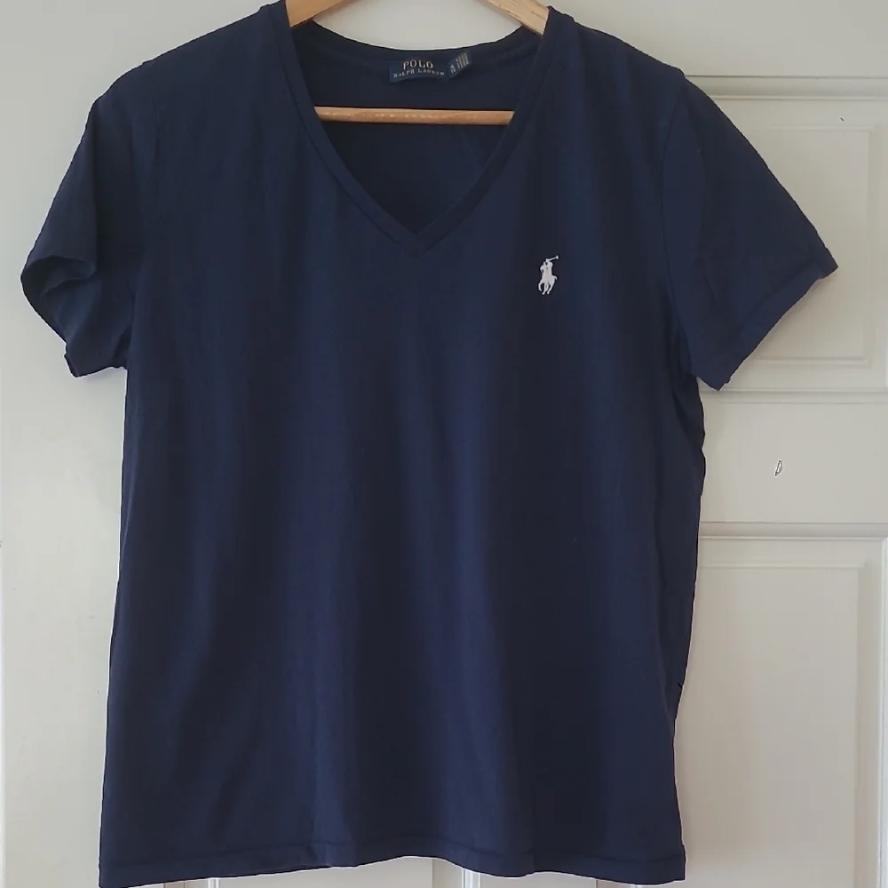 Polo Ralph Lauren Navy Blue V-neck Tshirt - Picture 1 of 3